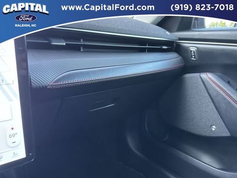 Certified 2025 Ford Mustang Mach-E Premium w/ Sport Appearance Package AWD/4WD image 27