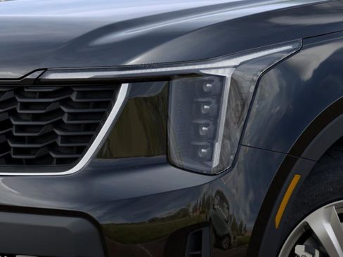 New 2026 Kia Sorento LX FWD image 25