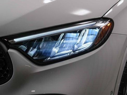 Certified 2026 Mercedes-Benz GLC 300 image 12