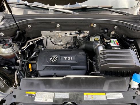 Used 2022 Volkswagen Atlas SE w/ Panoramic Sunroof Package AWD/4WD image 32