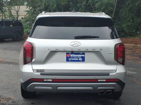 Used 2024 Hyundai Palisade Limited AWD/4WD image 8
