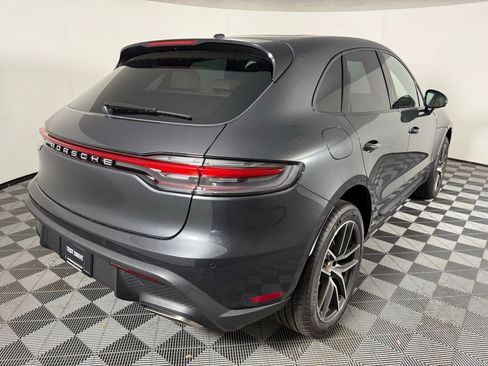 New 2026 Porsche Macan image 8