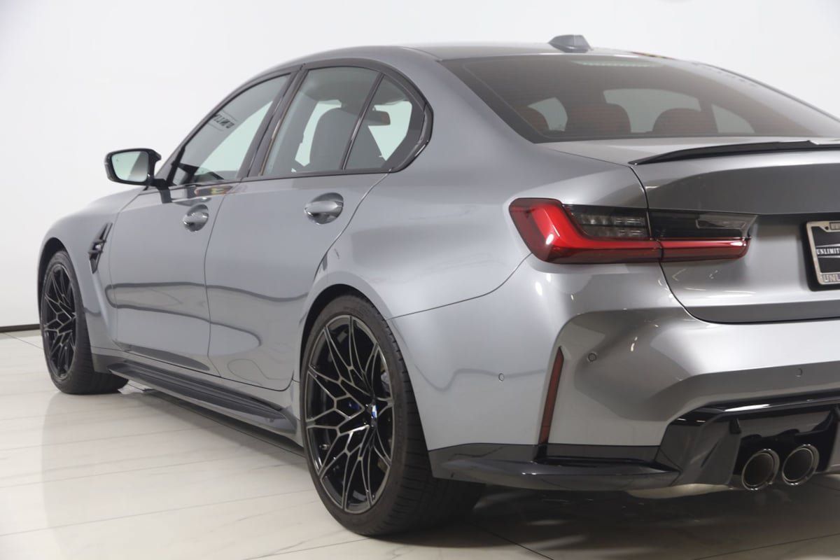 Used 2025 BMW M3 w/ Executive Package RWD image 27