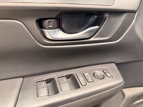 Used 2024 Honda CR-V LX image 18