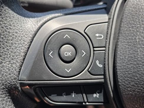 Used 2022 Toyota Corolla LE FWD image 20