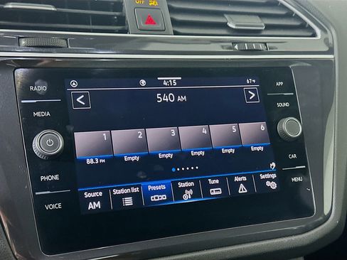 Used 2024 Volkswagen Tiguan S image 21