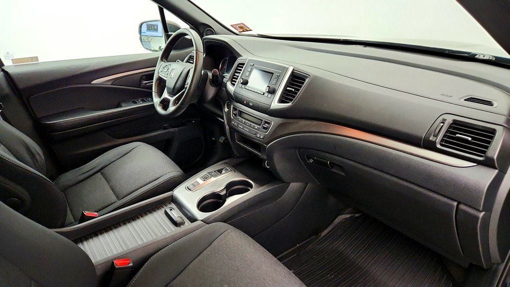 Used 2019 Honda Passport Sport image 22
