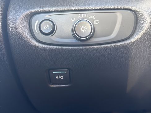 Used 2024 Chevrolet Blazer LT w/ Convenience Package image 20