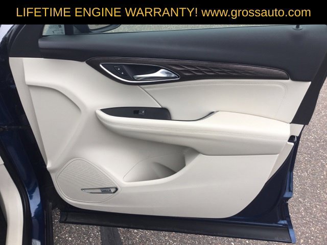Used 2023 Buick Envision Avenir AWD/4WD image 13