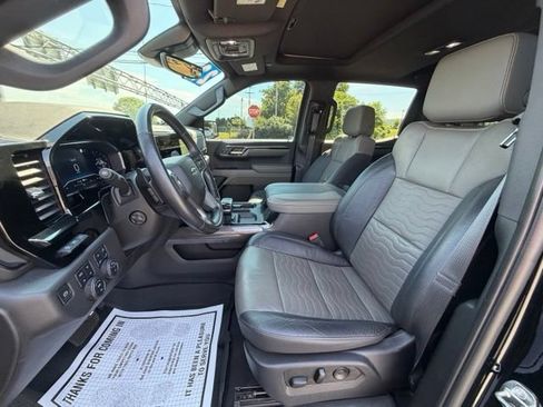 Certified 2023 Chevrolet Silverado 1500 ZR2 w/ Technology Package AWD/4WD image 36