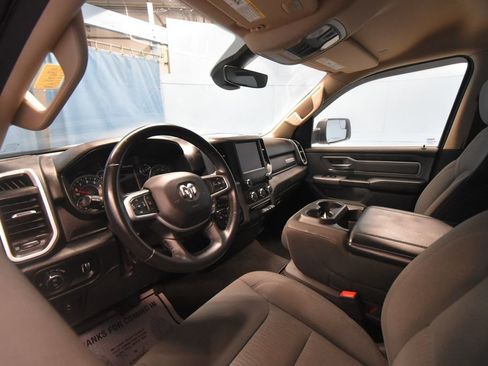 Used 2020 RAM 1500 Big Horn AWD/4WD image 2