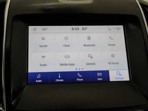 Used 2019 Ford Edge Titanium FWD image 27
