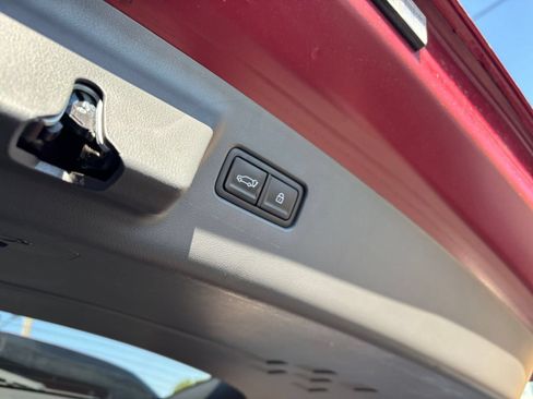 Used 2026 Hyundai Santa Fe SEL FWD image 22