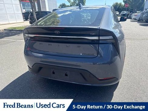 Used 2024 Toyota Prius Prime FWD image 10