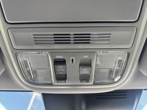 Used 2022 Honda CR-V EX image 22