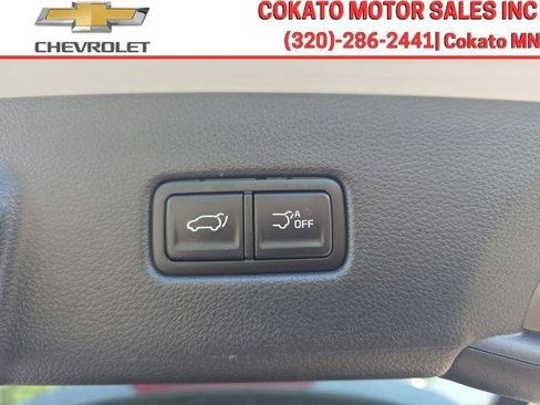 Used 2024 Kia Carnival EX FWD image 26