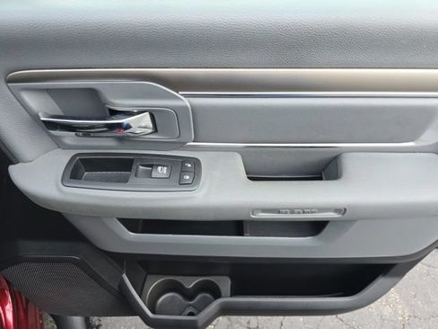 Used 2017 RAM 1500 Big Horn AWD/4WD image 30