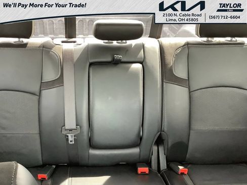 Used 2024 RAM 2500 Laramie AWD/4WD image 11