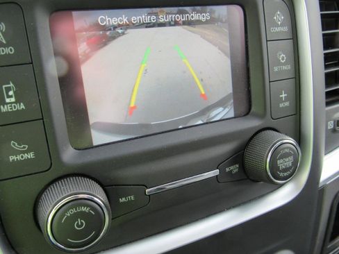 Used 2024 RAM 1500 Classic SLT image 26