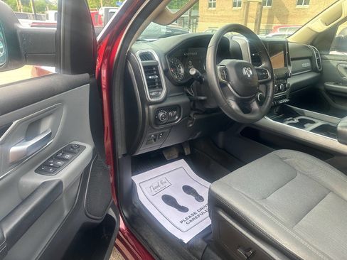 Used 2019 RAM 1500 Big Horn AWD/4WD image 14