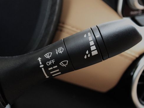 Certified 2023 Nissan Sentra SV w/ SV Premium Package image 34