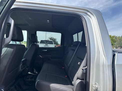 Used 2021 GMC Sierra 1500 SLT w/ SLT Premium Plus Package AWD/4WD image 10
