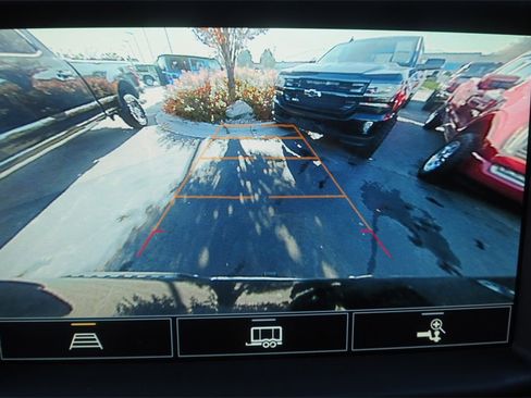 Used 2021 Chevrolet Silverado 1500 LTZ image 13