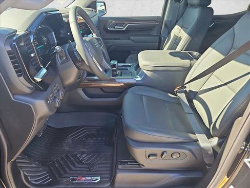 New 2026 Chevrolet Silverado 1500 LT Trail Boss w/ LT Trail Boss Premium Package AWD/4WD image 4