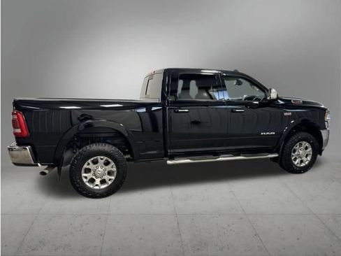 Used 2022 RAM 2500 Laramie AWD/4WD image 6