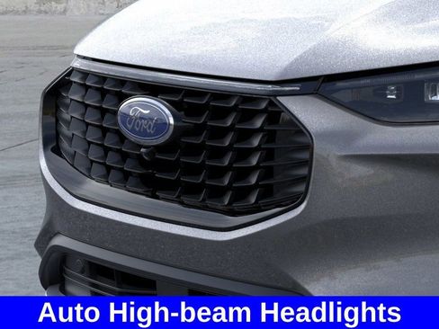 New 2024 Ford Escape SE w/ PHEV Premium Package FWD image 17