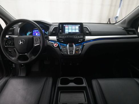 Certified 2023 Honda Odyssey Touring image 5