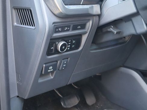 Used 2023 Ford F150 Lariat AWD/4WD image 22