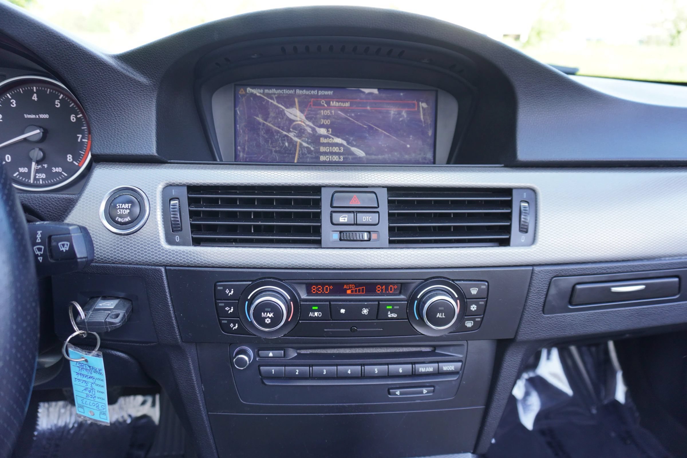 Used 2011 BMW 335i Convertible w/ M Sport Pkg RWD image 16