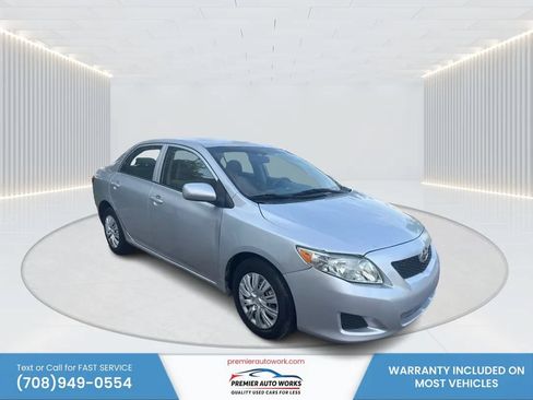 Used 2010 Toyota Corolla FWD image 3