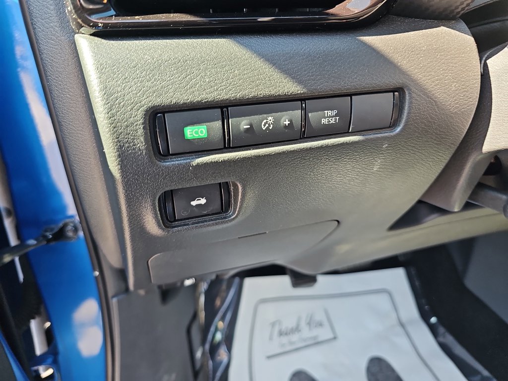 Used 2020 Nissan Sentra SV FWD image 18