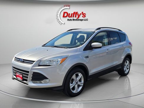 Used 2016 Ford Escape SE w/ Equipment Group 201A AWD/4WD image 15