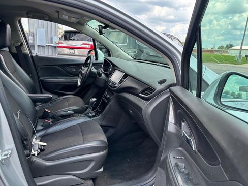 Used 2019 Buick Encore Preferred FWD image 12
