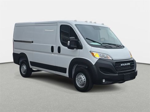 New 2026 RAM ProMaster 1500 w/ Convenience Group image 3