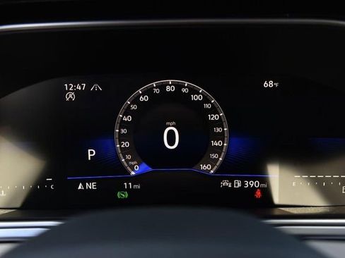 New 2026 Volkswagen Taos SE AWD/4WD image 11