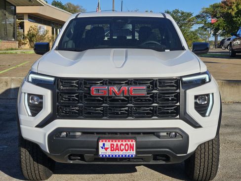 New 2025 GMC Canyon Elevation w/ Convenience Package image 2