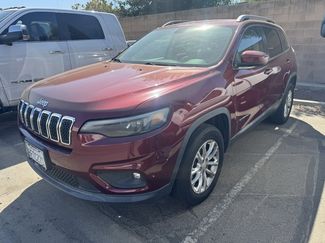 Used 2019 Jeep Cherokee Latitude w/ Popular Appearance Group image 1