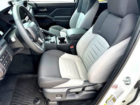 Used 2026 Toyota Tacoma TRD Sport RWD image 9