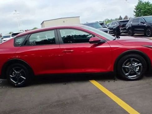 New 2026 Kia K4 FWD image 4