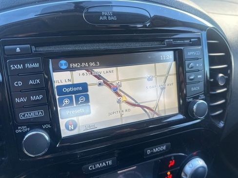 Used 2016 Nissan Juke SV w/ Technology Package image 8