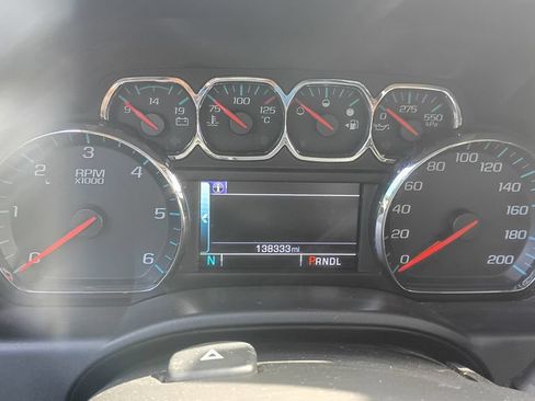 Used 2017 Chevrolet Silverado 1500 LT AWD/4WD image 17