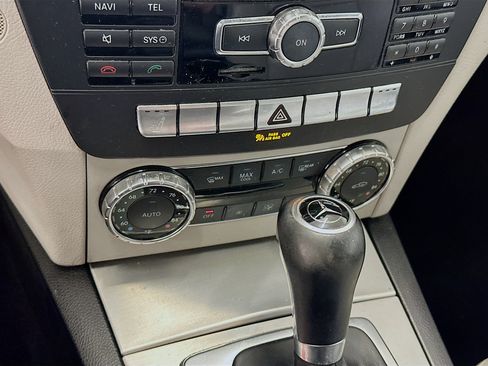 Used 2012 Mercedes-Benz C 300 4MATIC Sedan image 23