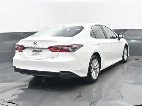 Used 2024 Toyota Camry LE image 22