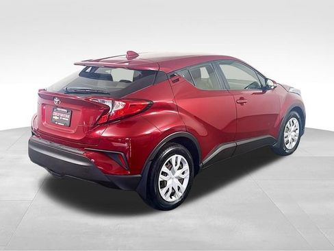 Used 2019 Toyota C-HR LE FWD image 7