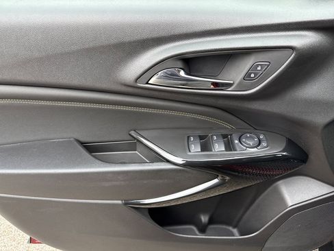 Used 2024 Chevrolet Trax LT w/ Driver Confidence Package image 9