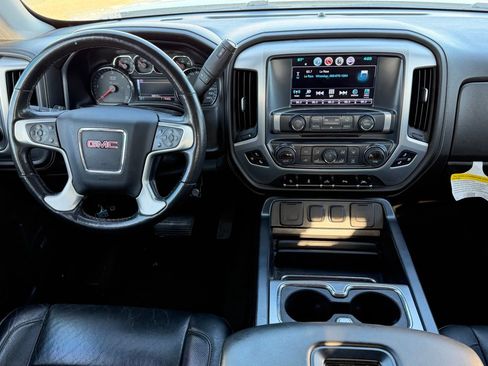 Used 2017 GMC Sierra 1500 SLT RWD image 18